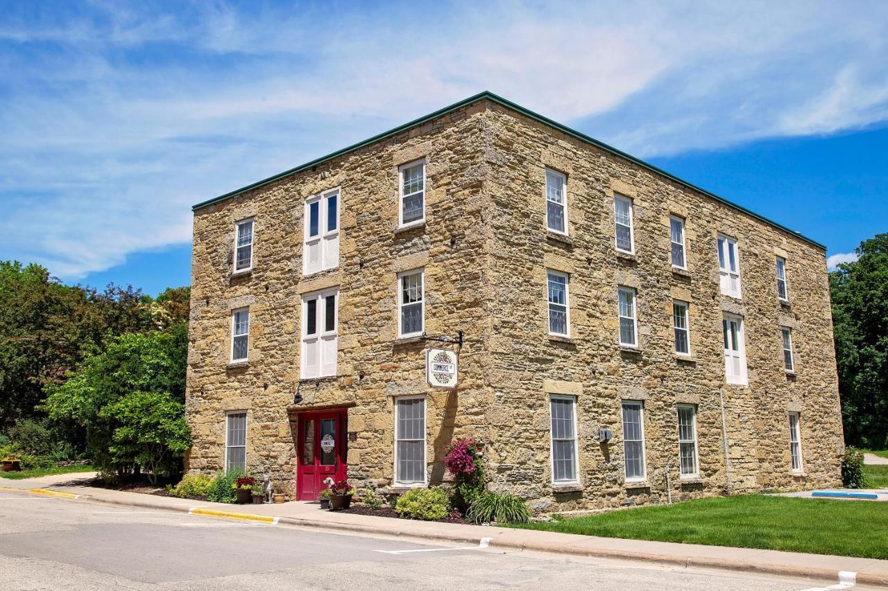 Commerce Street Brewery Hotel Mineral Point 外观 照片