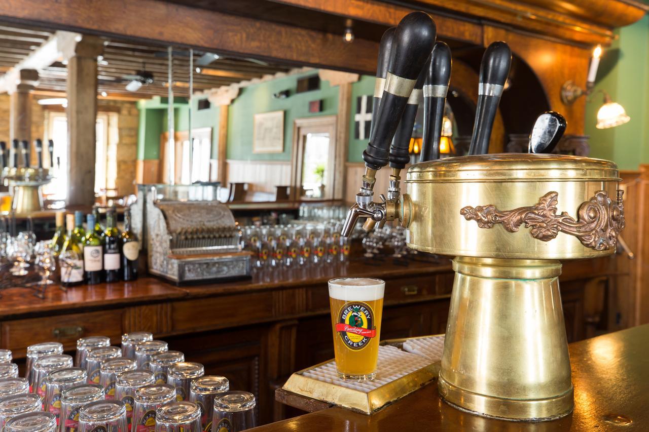 Commerce Street Brewery Hotel Mineral Point 外观 照片